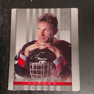 Dominik Hasek Sabres Portrait Card